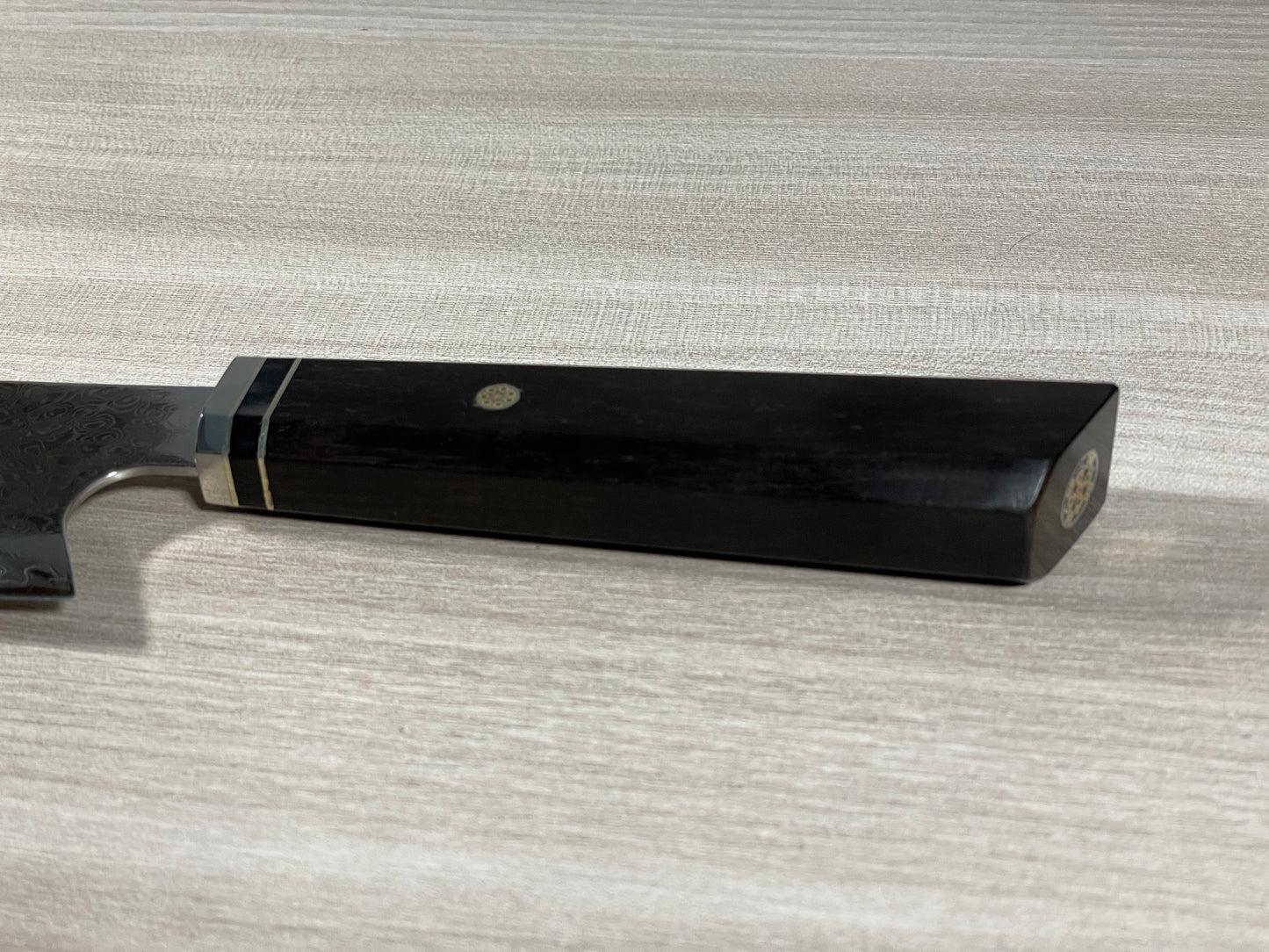 Manico in legno del Kiritsuke Santoku