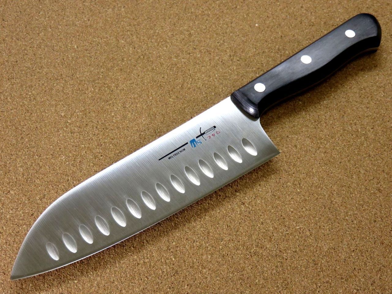 Santoku in acciaio AUS-8