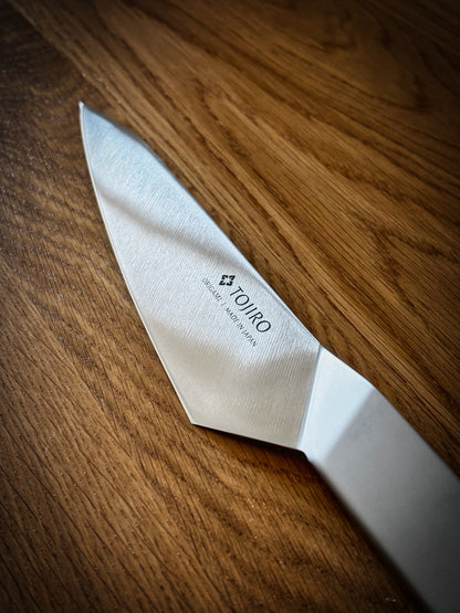 Kitsune “Origami” | Gyuto — La Forma che Nasce dalla Piega
