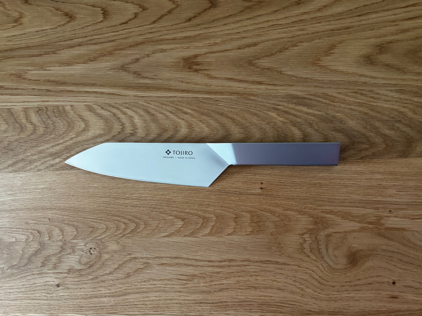 Kitsune “Origami” | Santoku — La Forma che Nasce dalla Piega