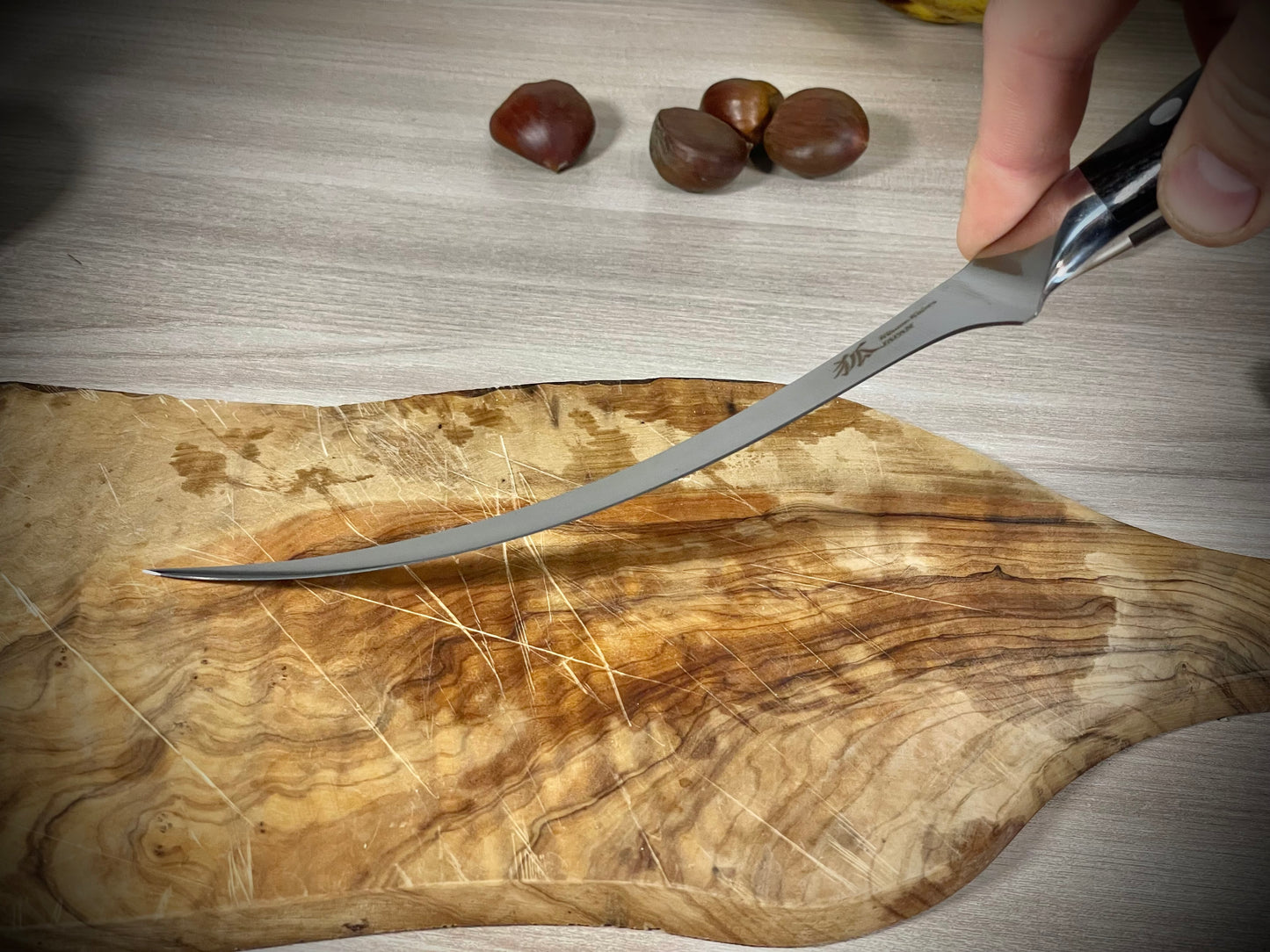 Coltello per disossare in acciaio inox