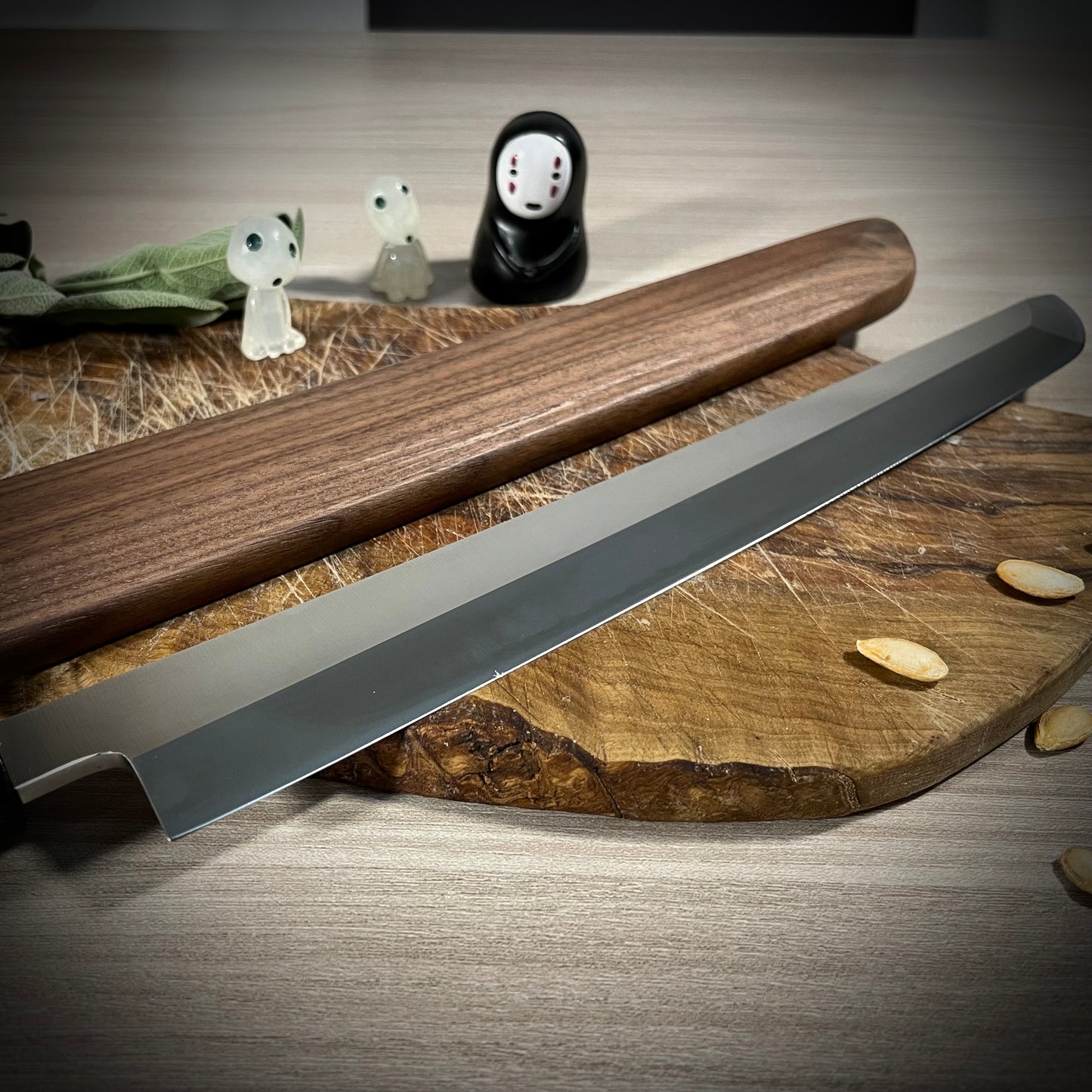 Coltello giapponese per sushi, dettaglio della lama