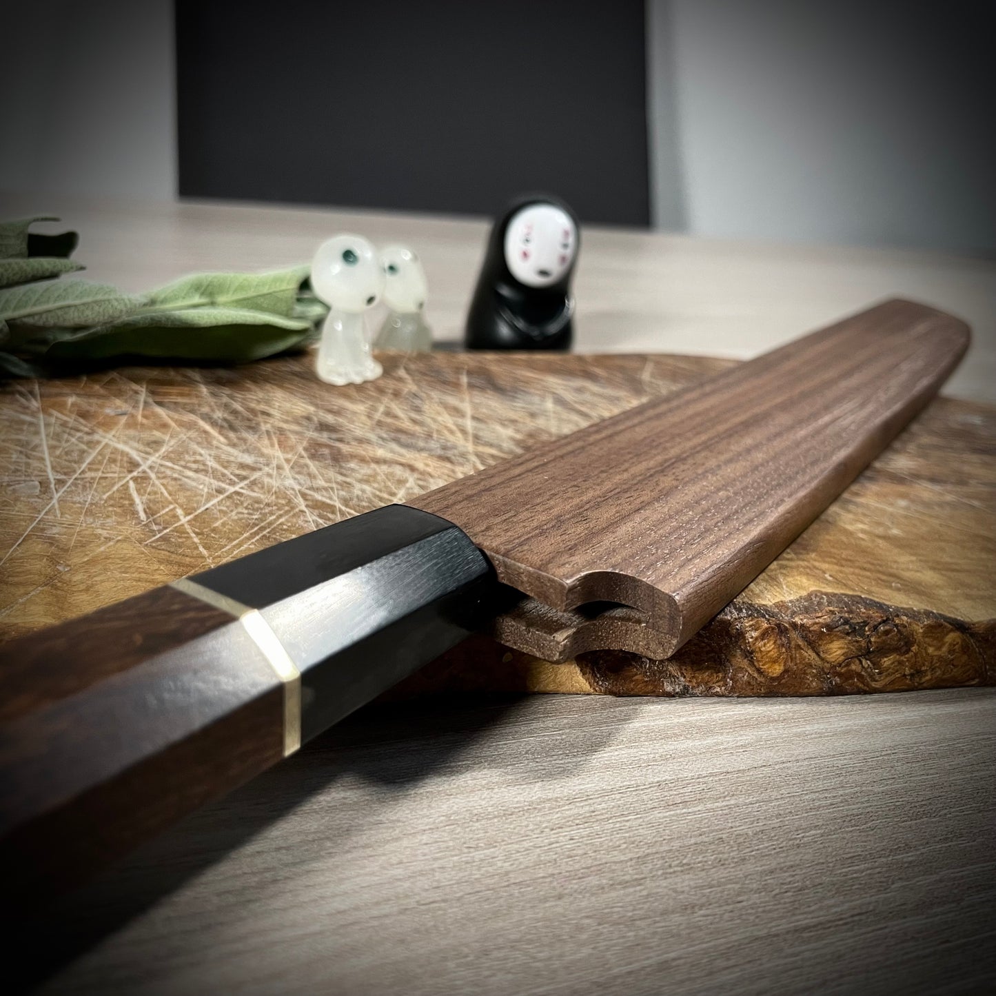 Coltello giapponese sakimaru, primo piano del manico