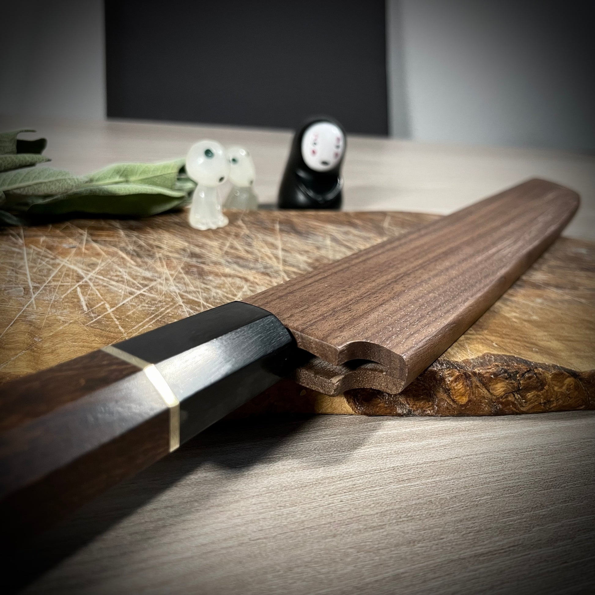 Coltello giapponese sakimaru, primo piano del manico